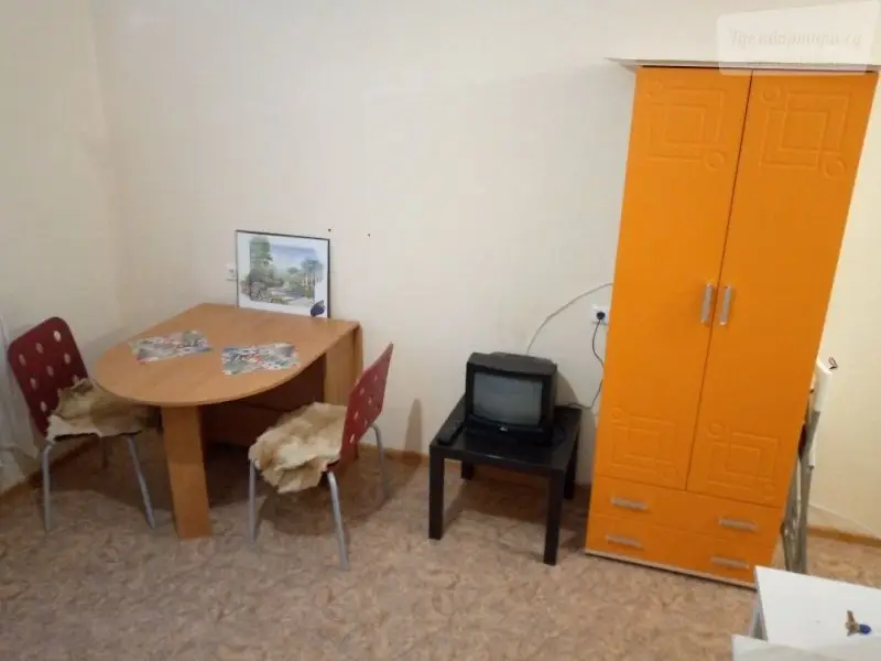 Бурнаковская улица, 77