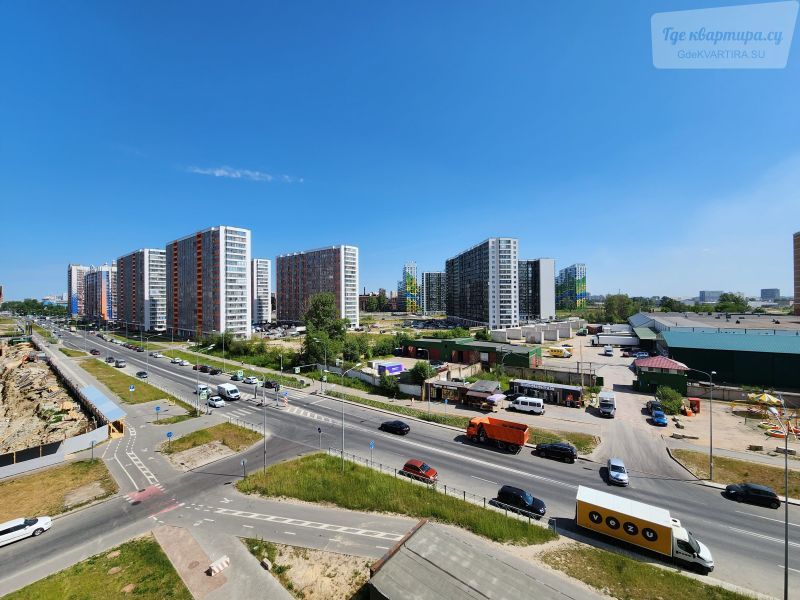 Среднерогатская улица, 13к1