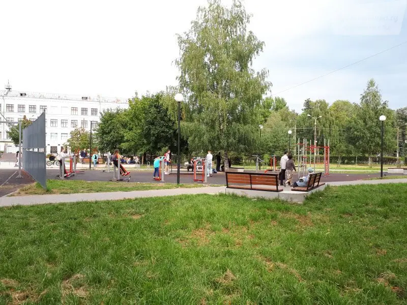 проспект Героев, 43